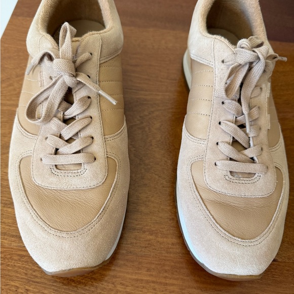 Vince Sneakers - Picture 2 of 3